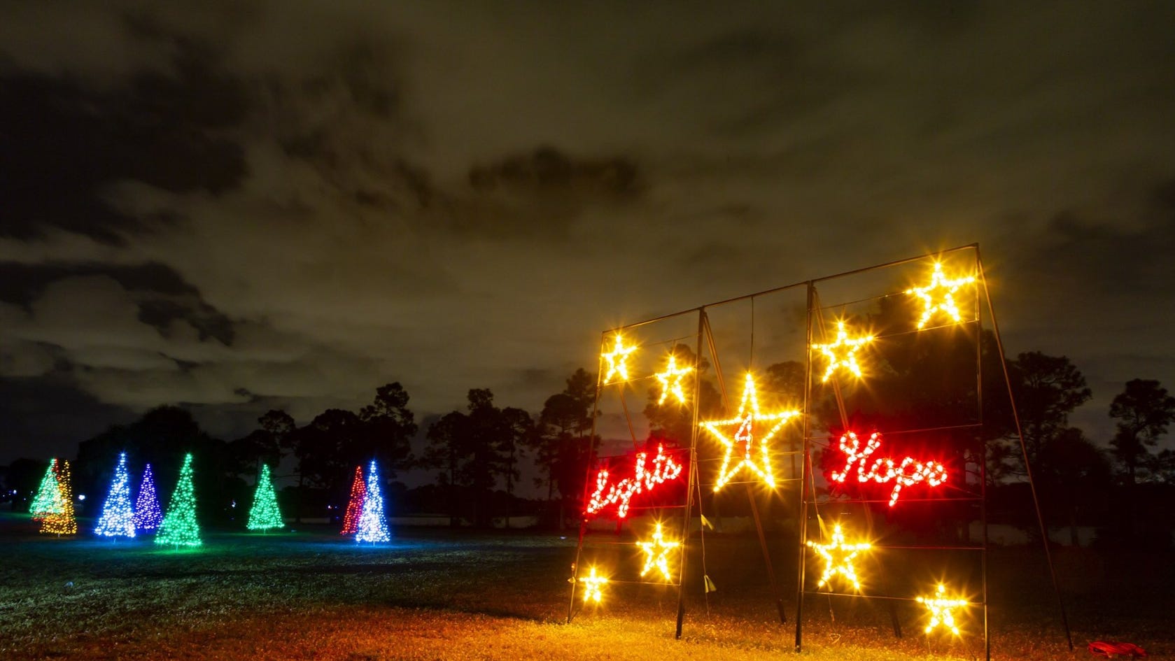Lights4Hope brings holiday cheer to Okeeheelee Park