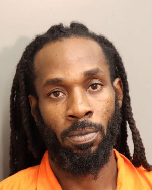 Johnnie Leeanozg Davis has been charged with first degree robbery.