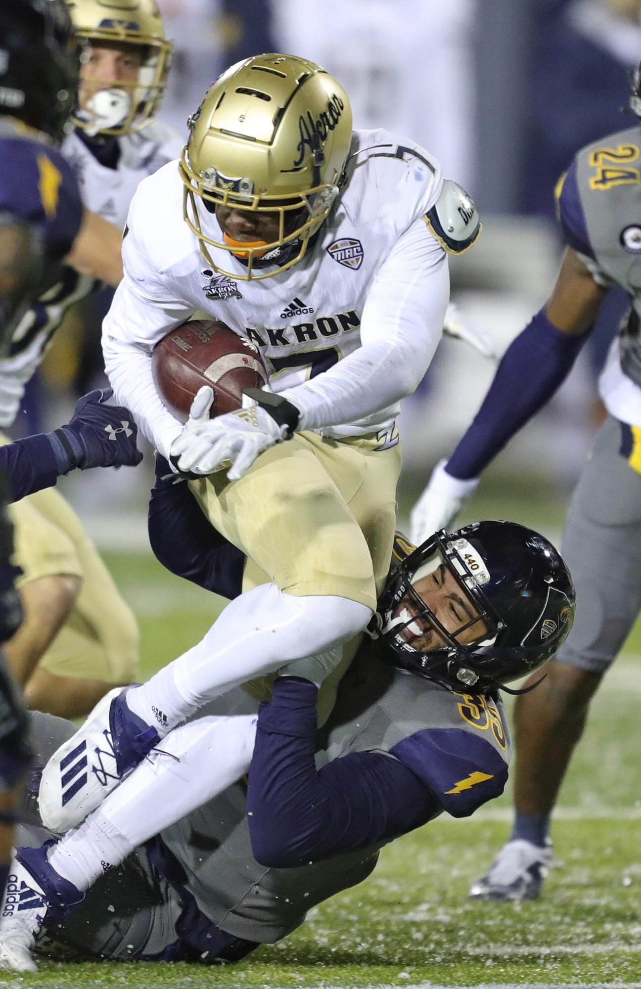 Akron vs Ohio State football Meet the Zips