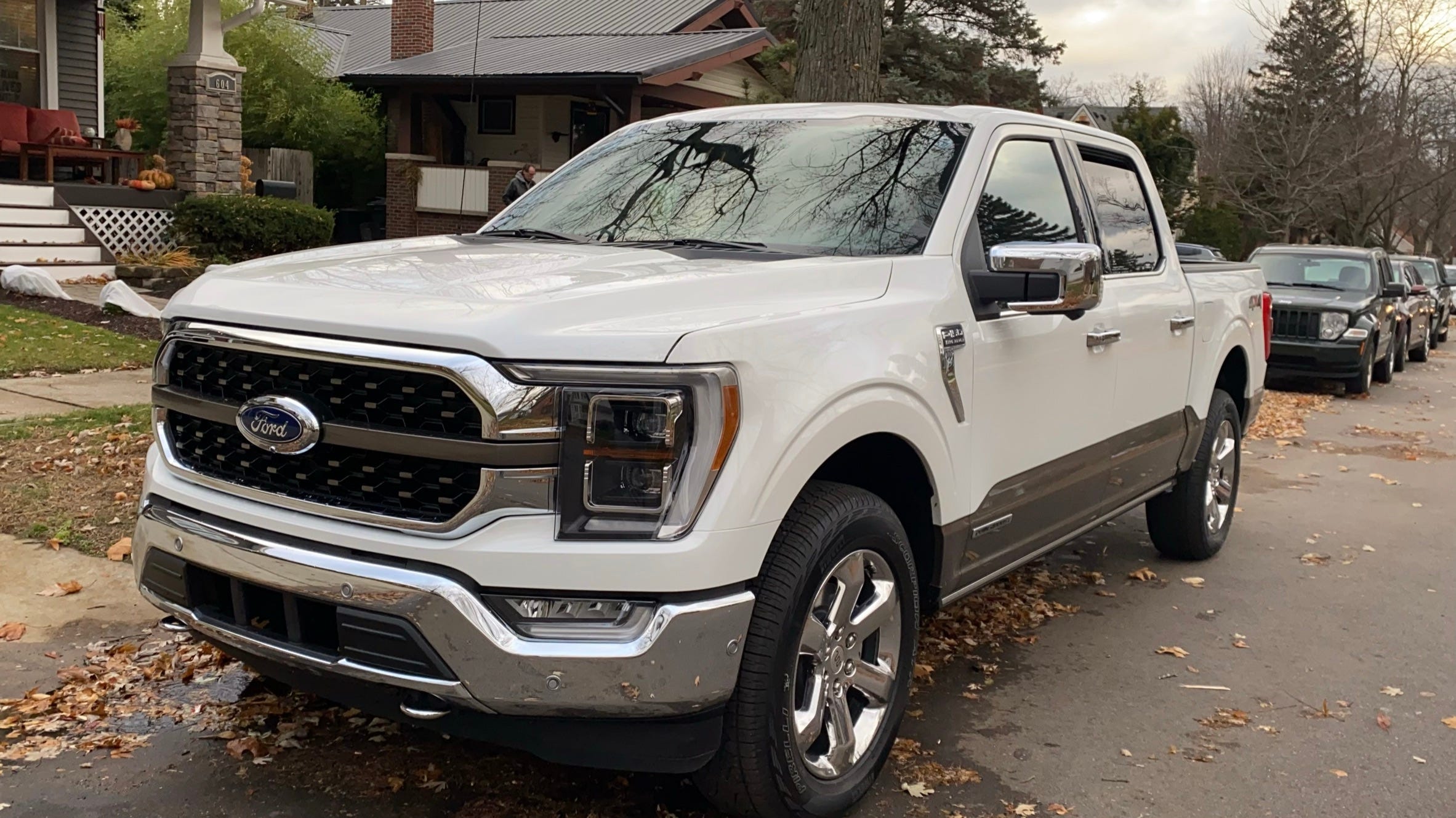 Customers Await Limited Supply Of 2021 Ford F 150s Arriving At Dealerships