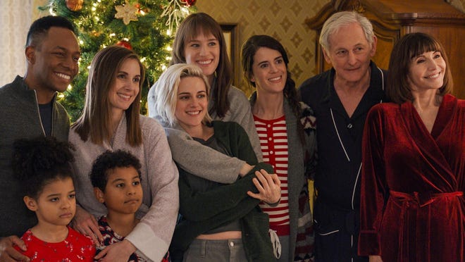 Kristen Stewart Dan Levy Bring Heart To Hulu Movie Happiest Season