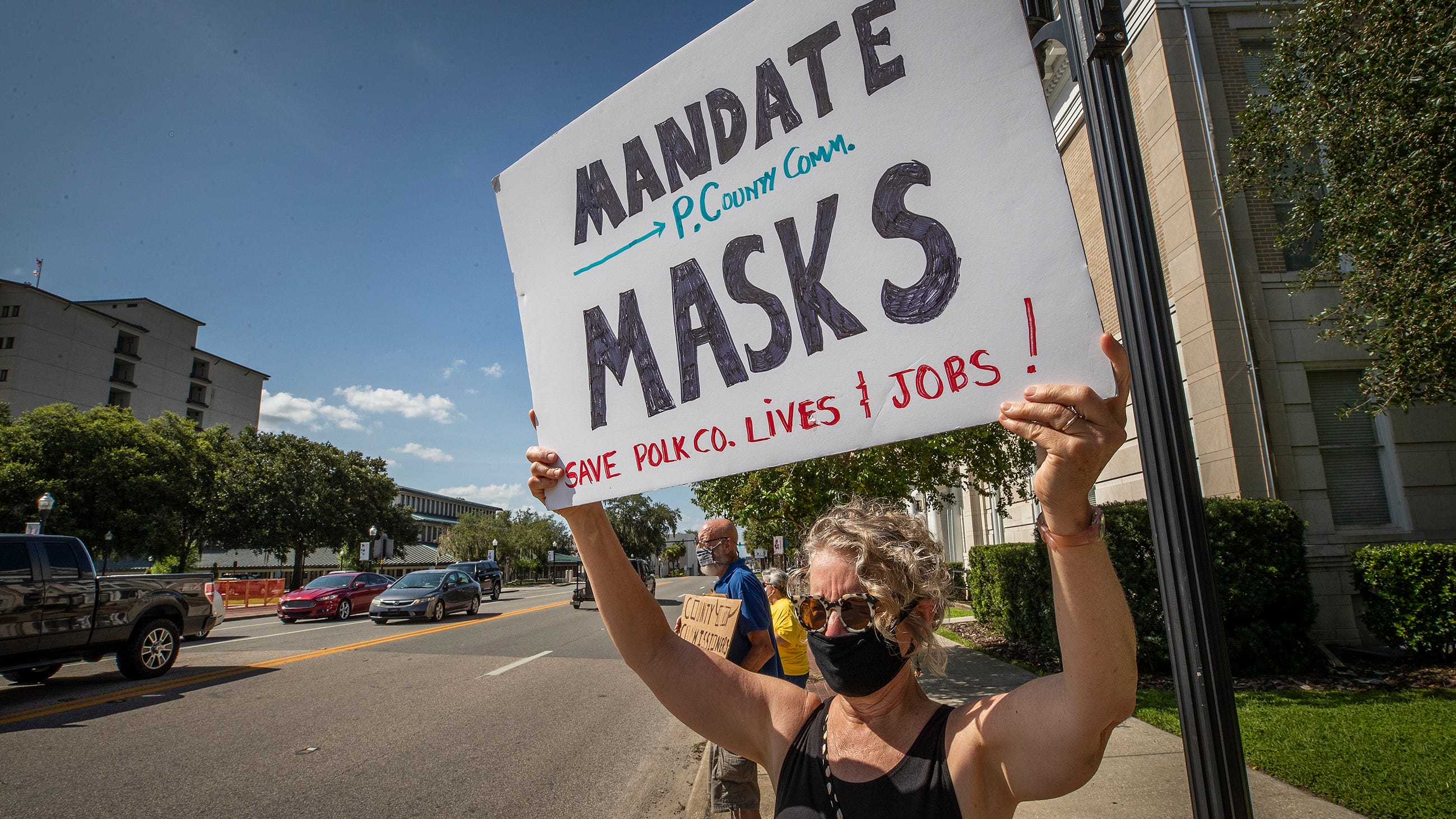 Florida appeals court weighs mask mandate Florida appeals court weighs mask mandate