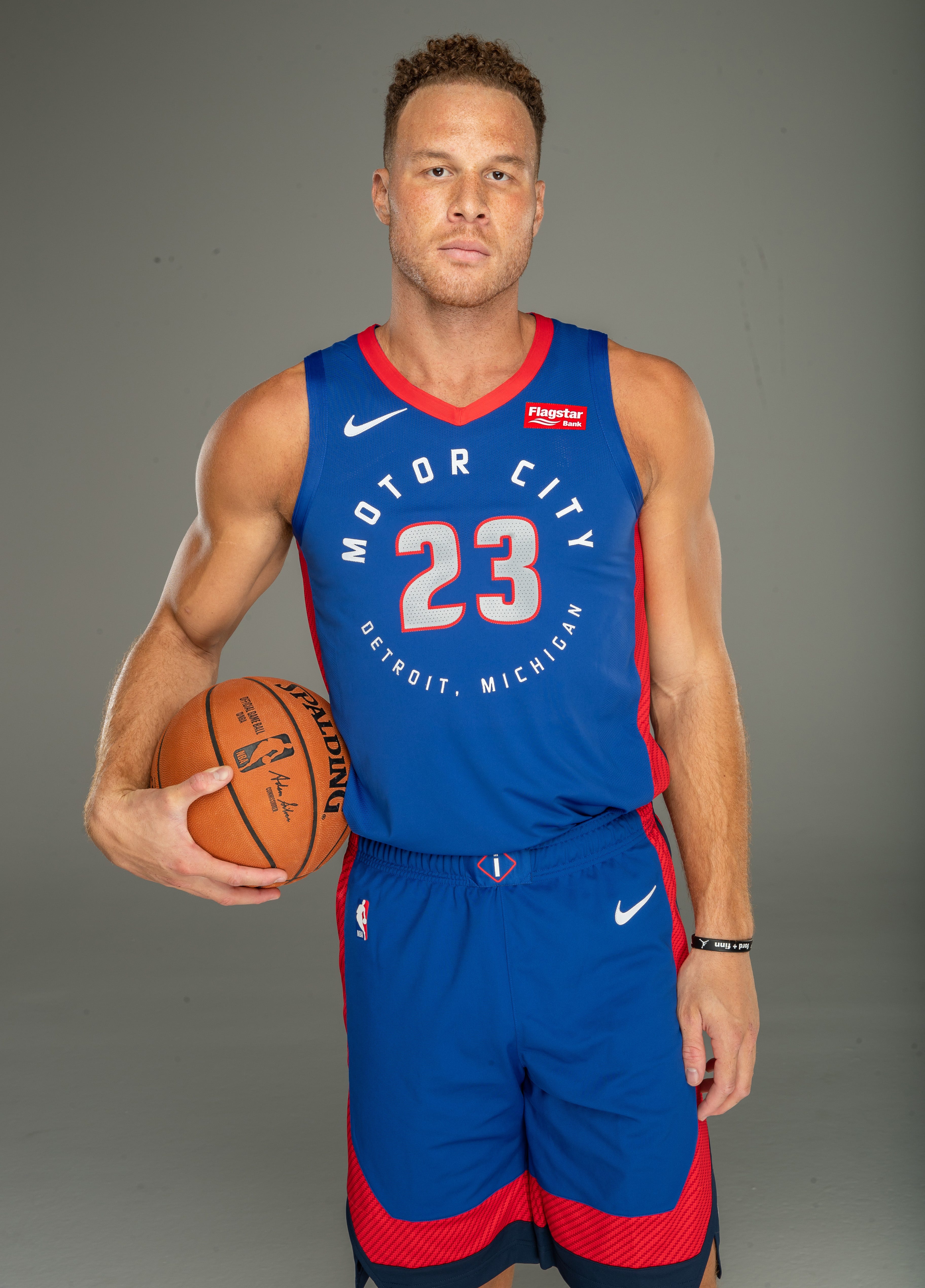 blake griffin city edition jersey