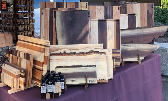 SoKno Woodworking cutting boards come in pecan, maple and walnut and a variety of sizes.