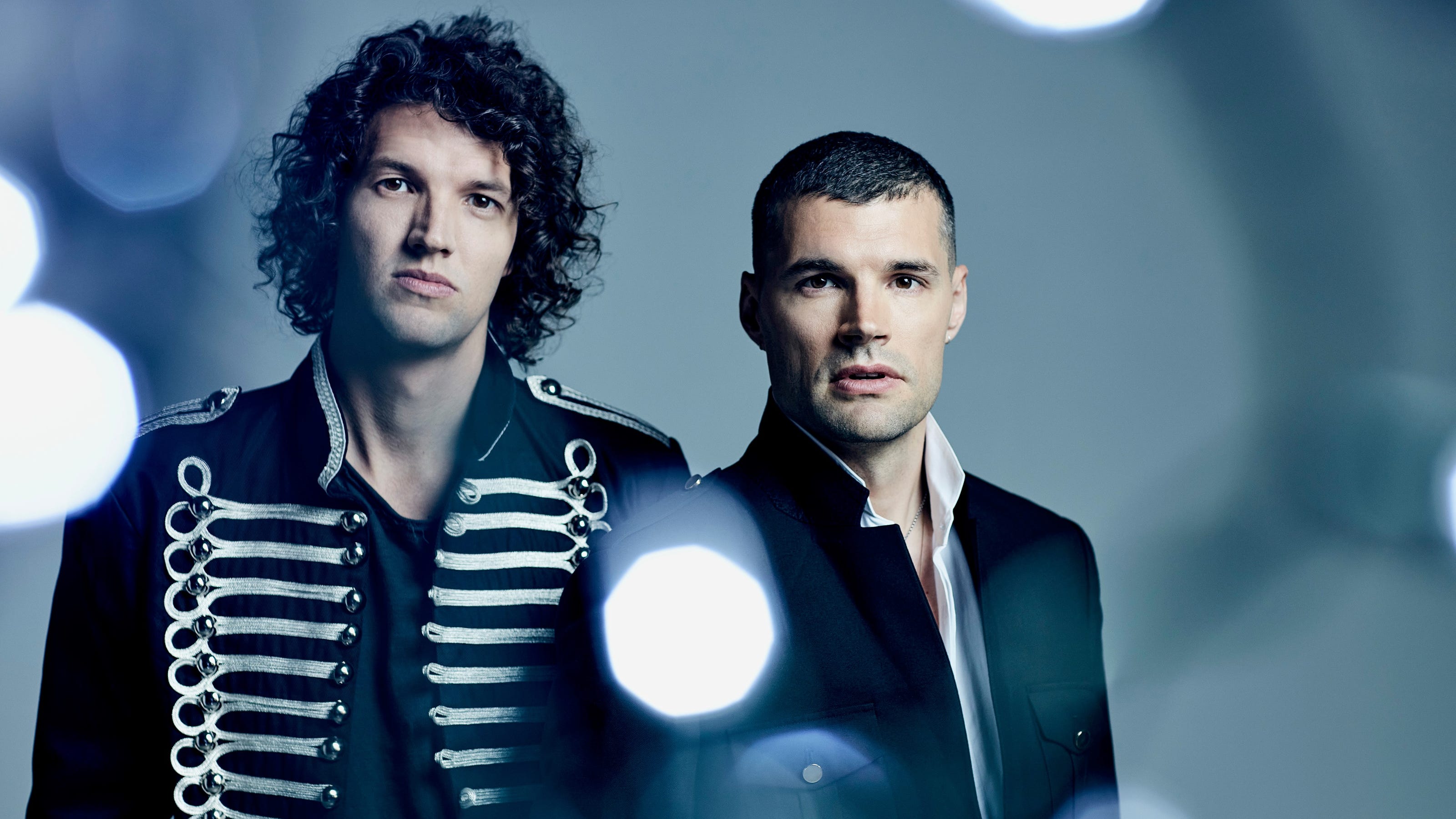 4 king and country tour