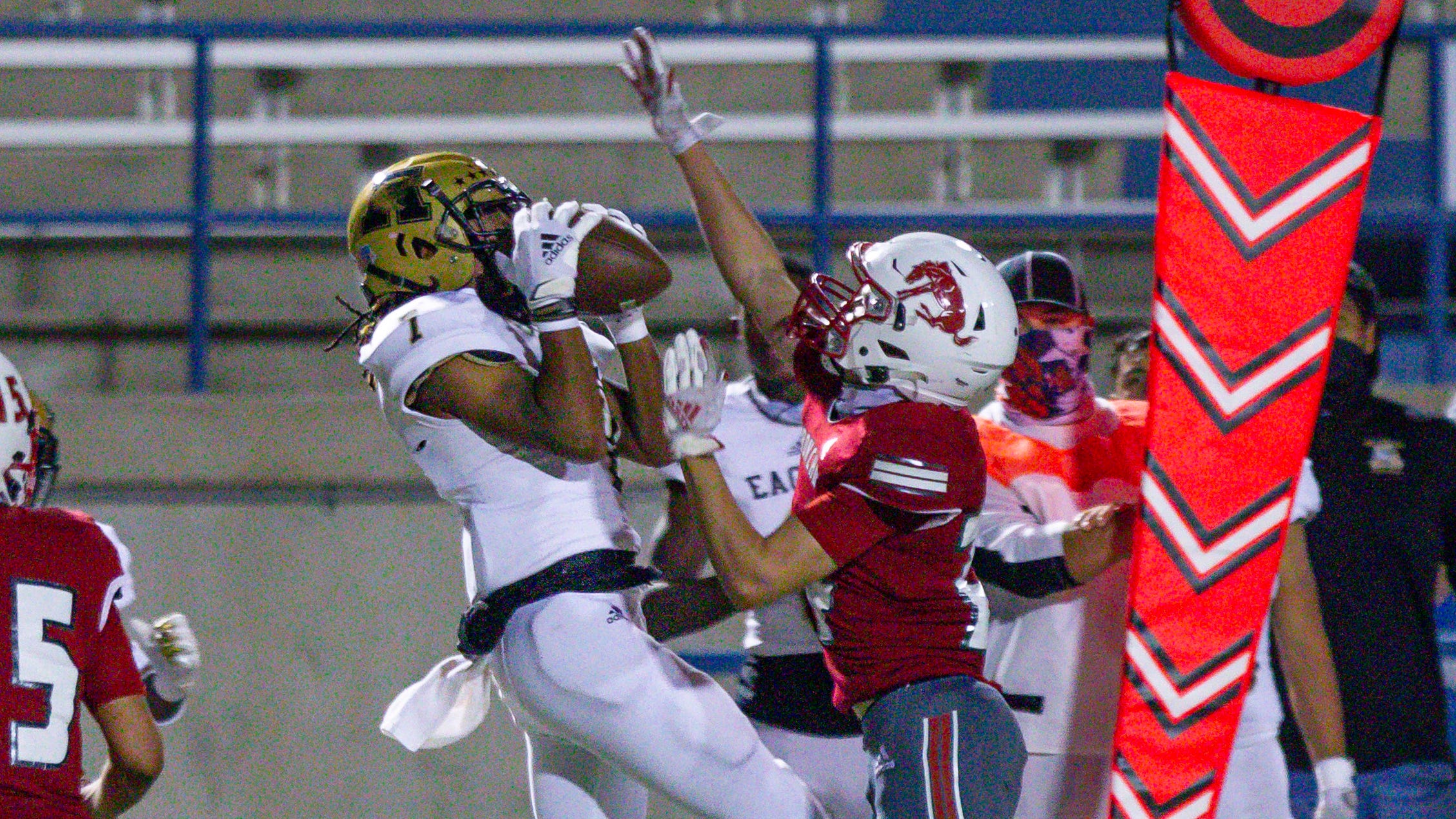Abilene High football powers past Odessa High, earns playoff berth