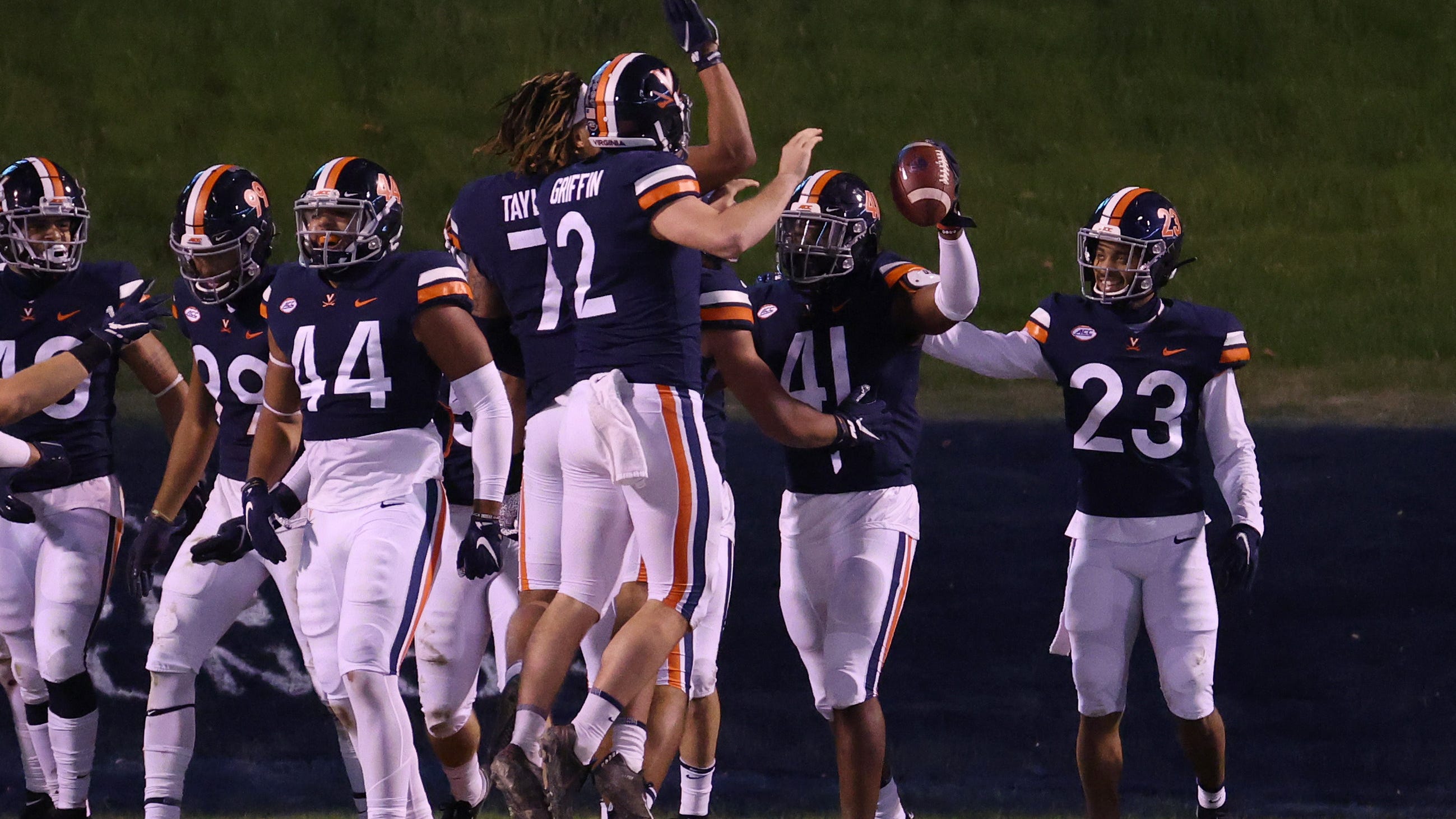 University of Virginia shooting deaths include linebacker D'Sean Perry