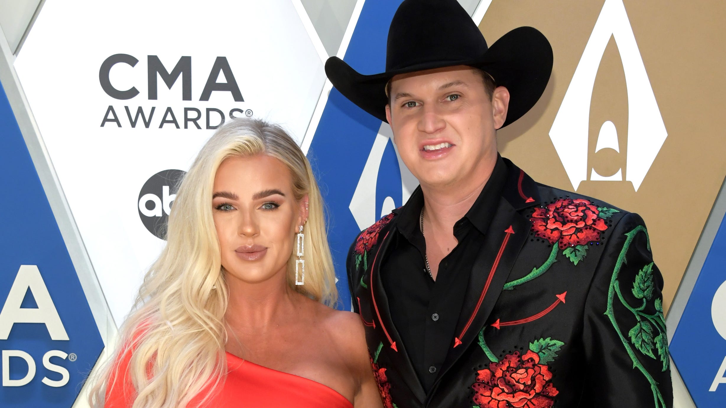 Jon Pardi marries Summer Duncan in intimate Tennessee wedding after COVID-19 canceled May dream wedding - USA TODAY