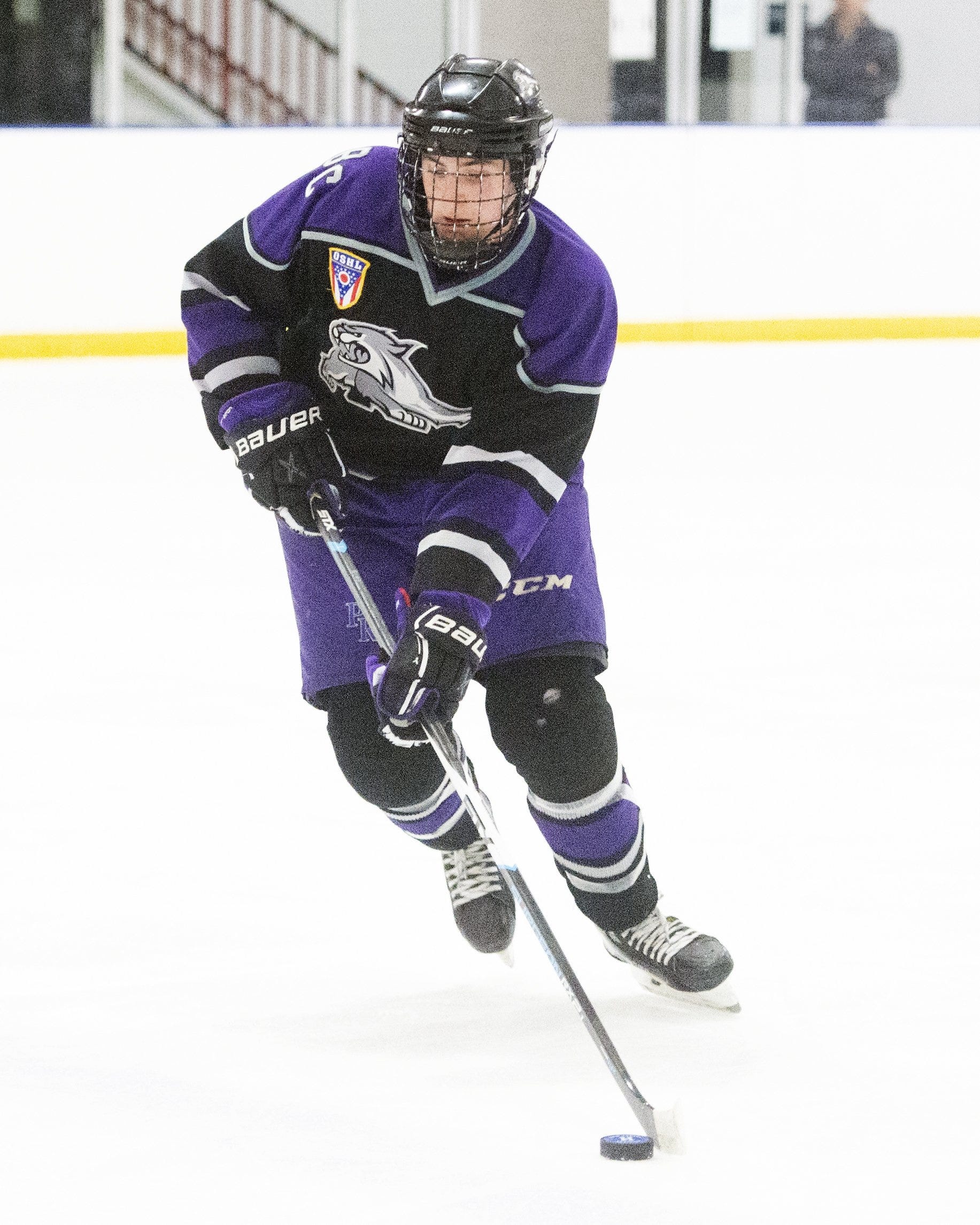 Hockey: Youthful Prowlers determined to grow