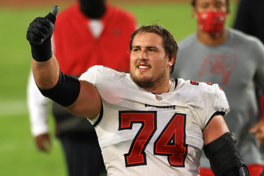 Tampa Bay Buccaneers offensive lineman Ali Marpet celebrates after a win earlier this season.