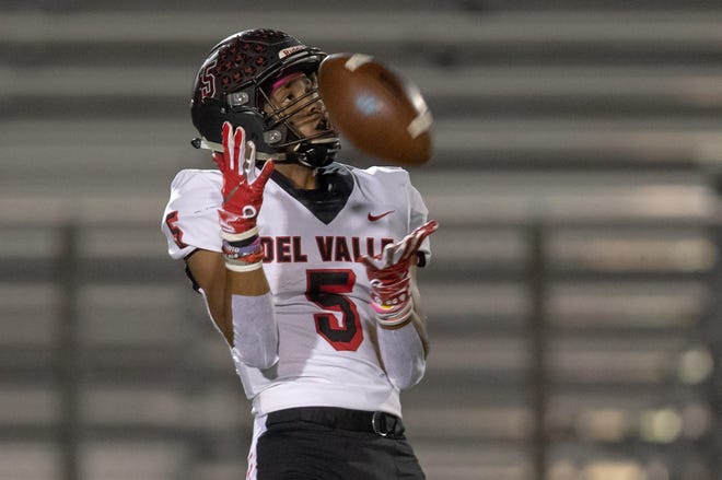 Del Valle wide receiver Caleb Burton is among the top wideouts in Central Texas and will be critical for the Cardinals to have success in 2020.
