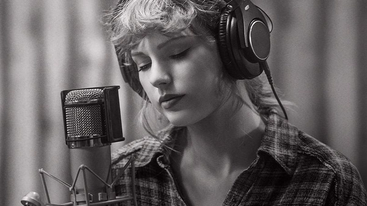 How To Watch Taylor Swift S Folklore The Long Pond Studio Sessions