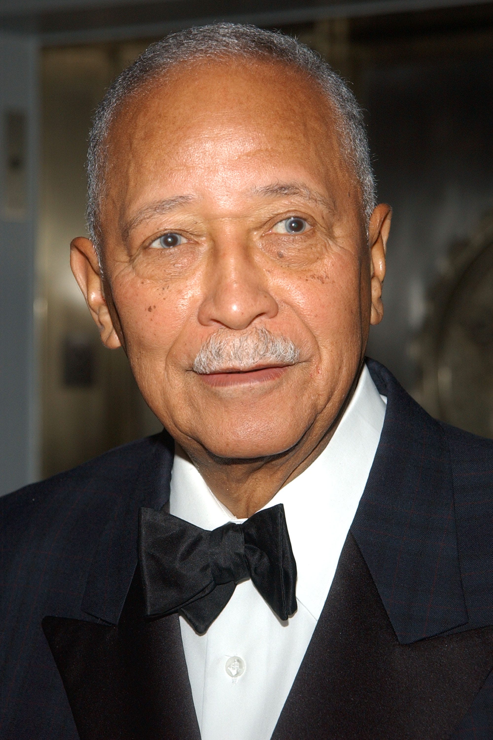 n cj243t2vvprm https www recordonline com story news nation 2020 11 23 david dinkins dies new yorks first african american mayor 93 6404290002