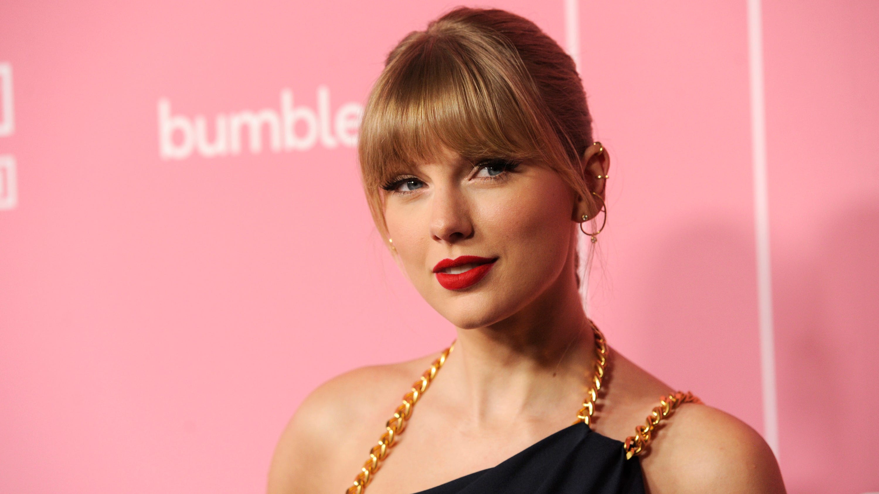 Taylor Swift Wildest Dreams Hear Surprise Taylor S Version Release
