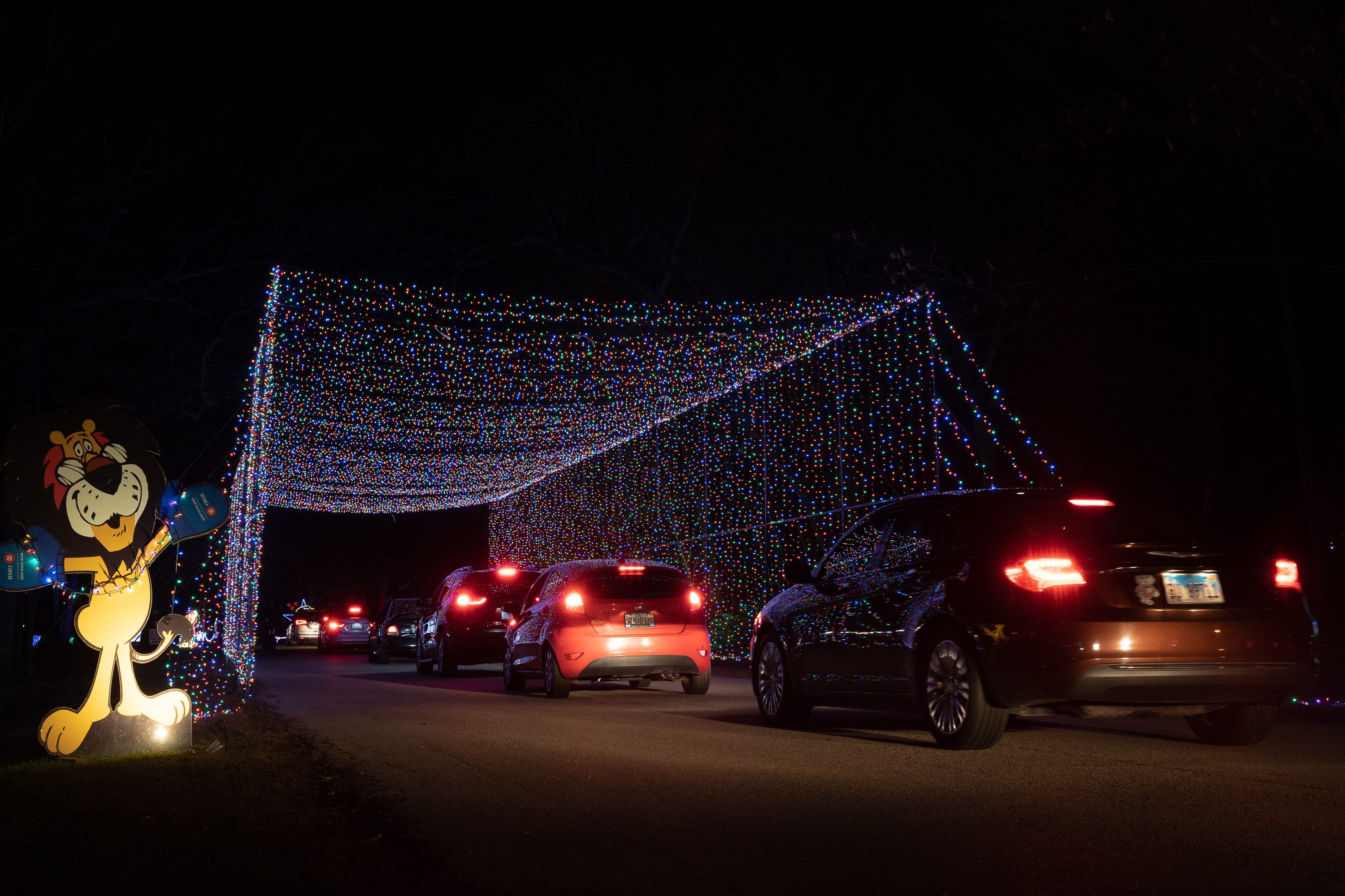Rockford, IL, Festival of Lights Hours, displays, costs