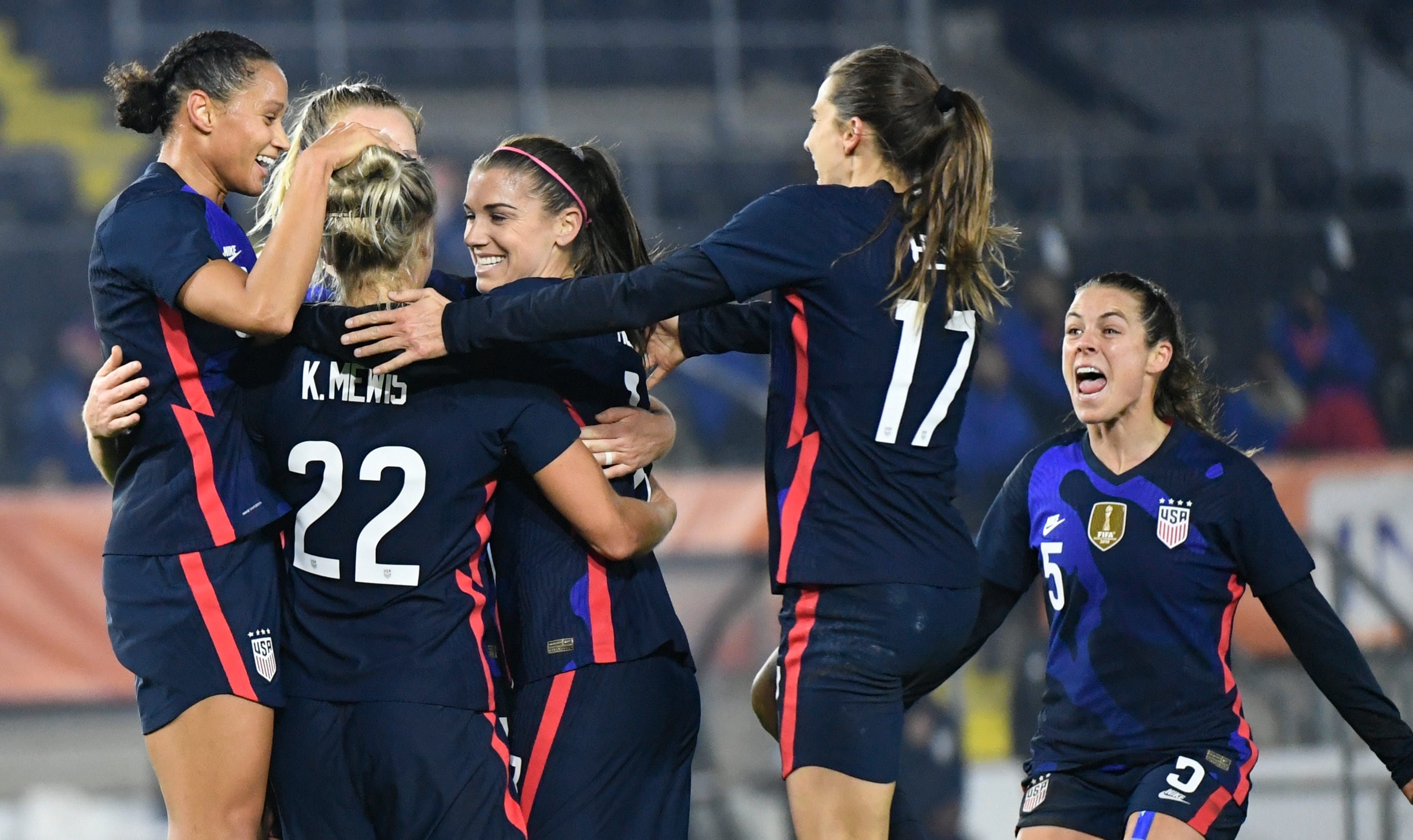 Uswnt Turns Focus Back To Equal Pay After Resolving Workplace Claims