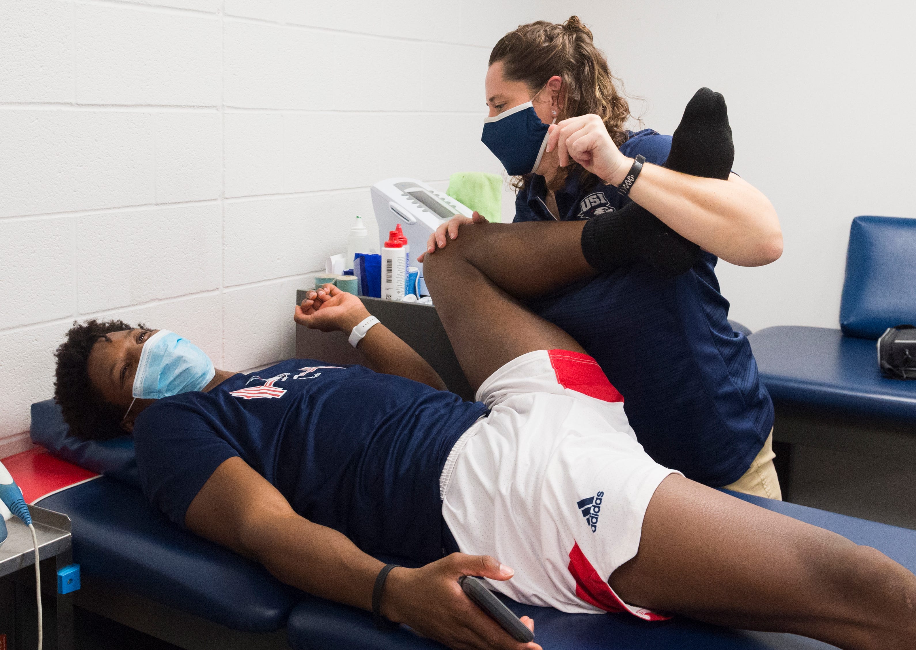 In the age of COVID-19, athletic trainers at USI have abundance of new  duties