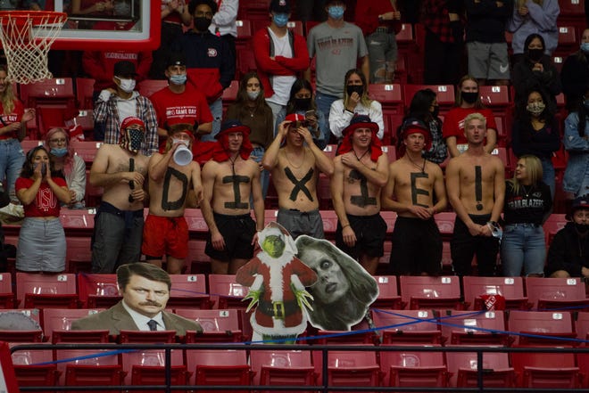 Dixie State basketball defeats North Dakota 74-73 Wednesday, Dec. 2, 2020.