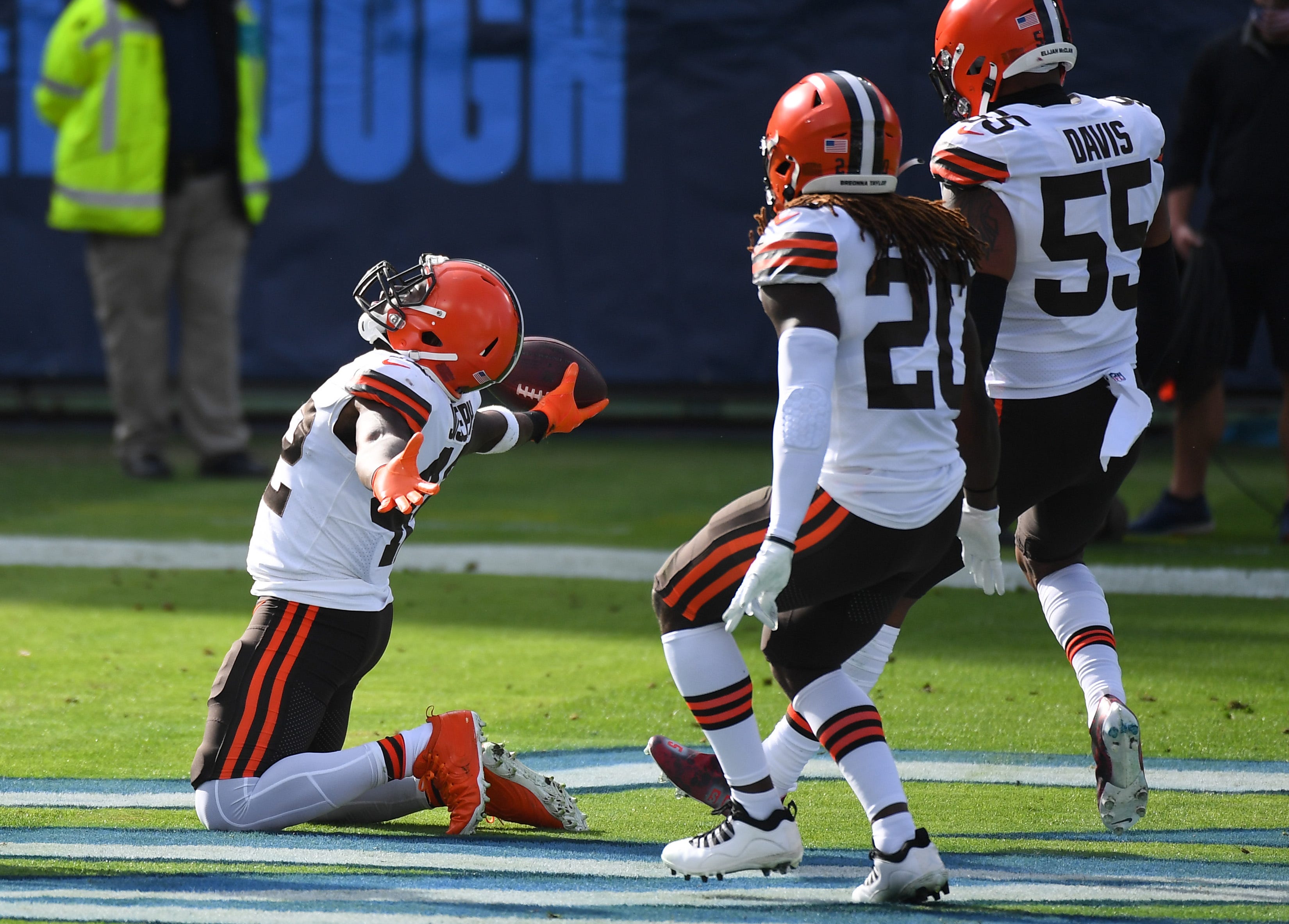 Browns playoff chances NFL Week 14 Ravens Monday Night Football