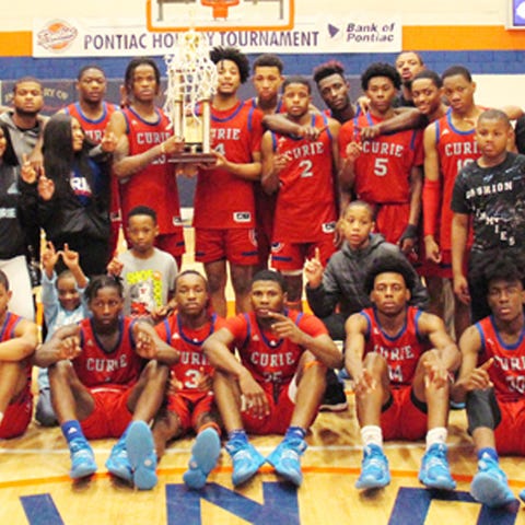 Two-time defending Pontiac Holiday Tournament cham