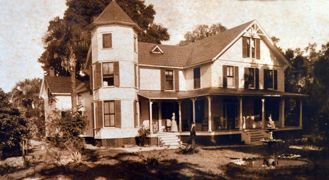 An old photo of the original home, on display inside the current version. The Historic Homes Tour of December 11,12, and 13th, includes Lawndale, the historic Hiram Smith Williams house on 1219 Rockledge Drive is currently being restored to become a museum. This home was built in the 1870s and expand in the 1890s.