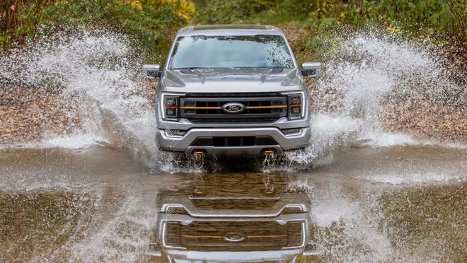 Raptor Lite New Ford F 150 Tremor Boasts Off Road Cred