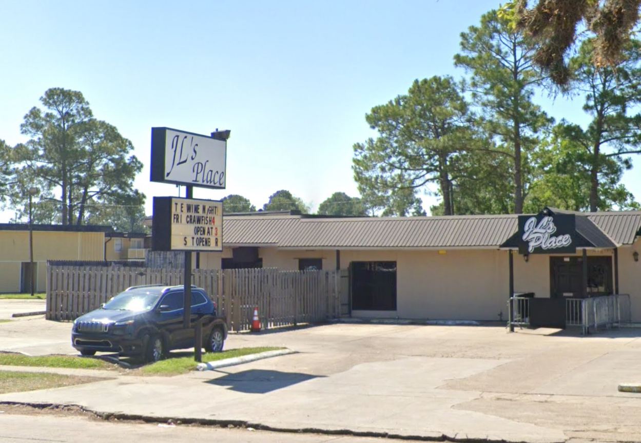 JL's Place in Baton Rouge, La., is popular with LSU students.