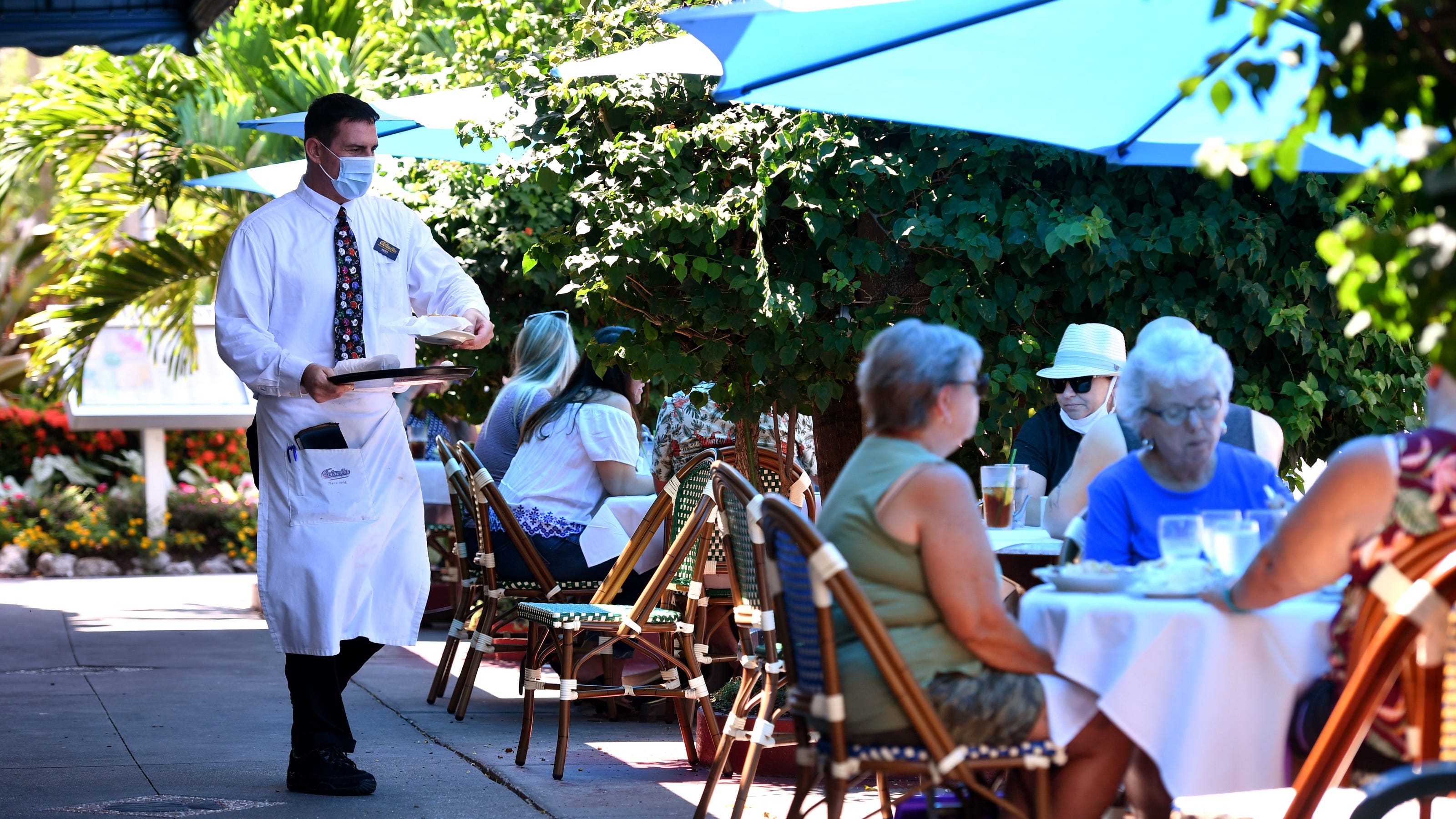 Best local dining options for Christmas Day in Sarasota and Manatee