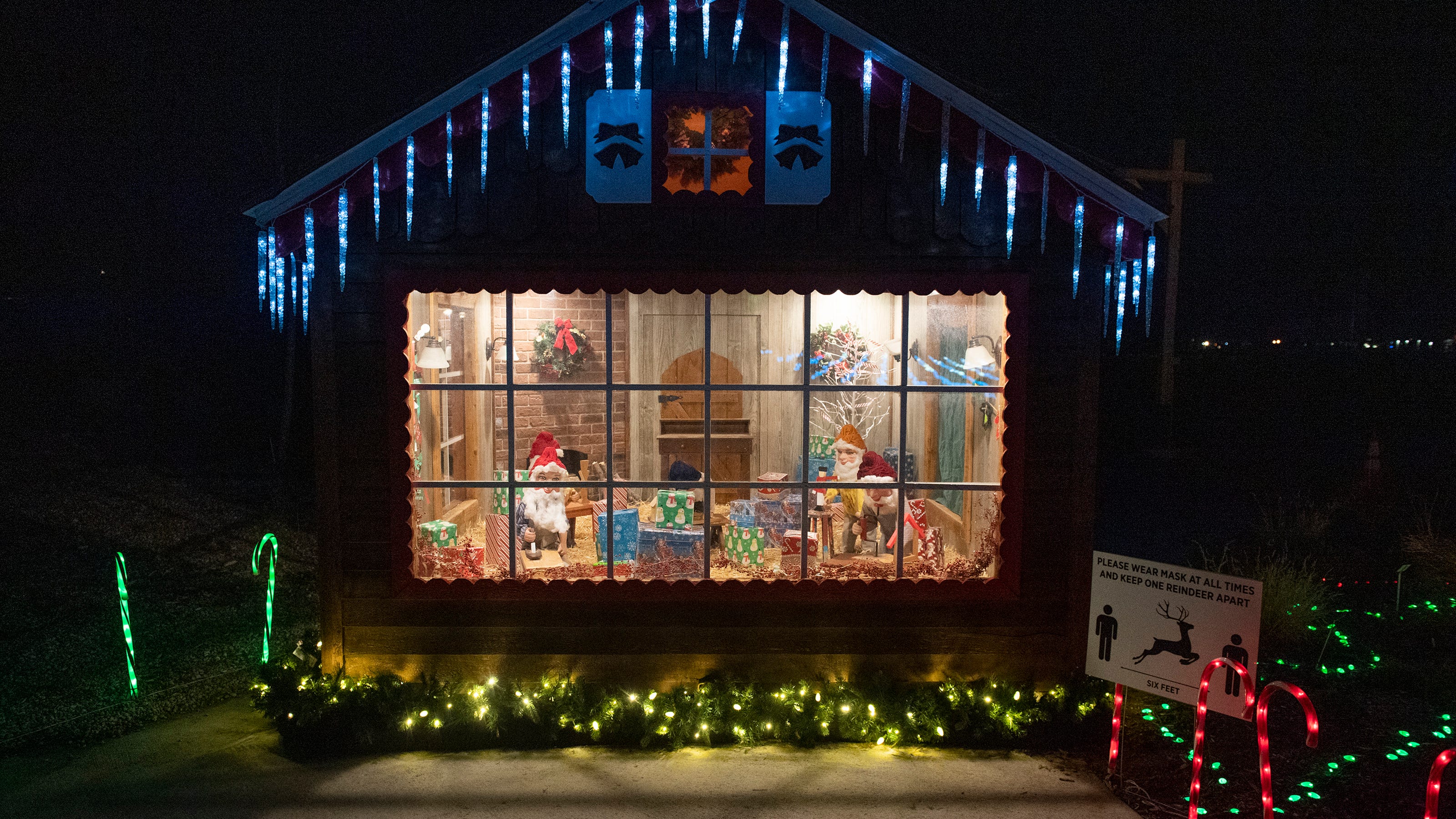 Christmas Lighting At Foothills Mall 2021 Gafilhhri0navm Christmas Lighting At Foothills Mall 2021 Gafilhhri0navm