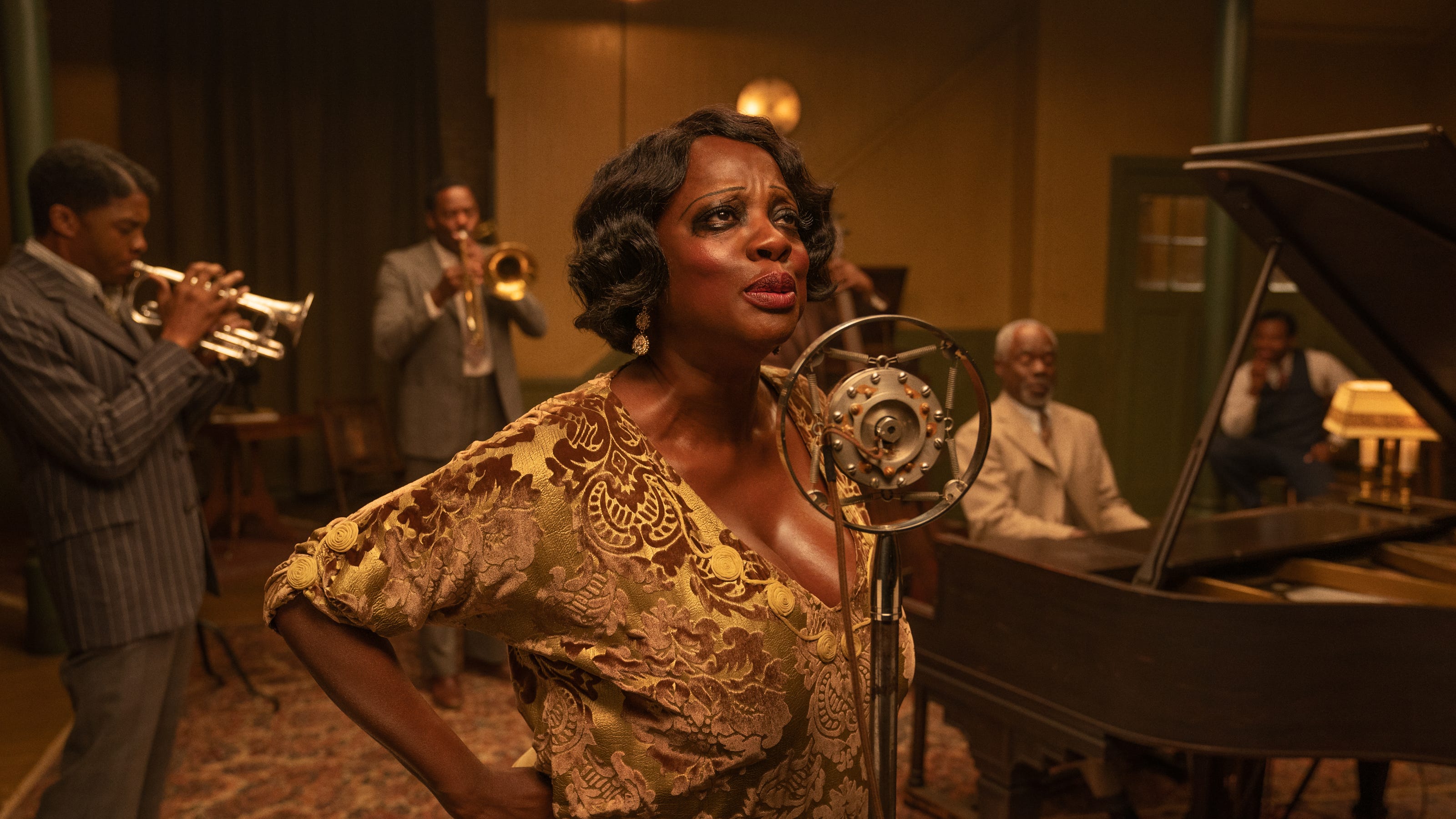 Netflix's 'Ma Rainey's Black Bottom': Viola Davis sings, transforms