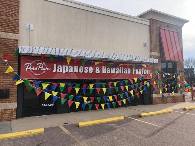 Poke Picks opened its first location at 11 a.m. Friday at 3412 S. Western Ave., in the former Red Rossa restaurant. Owner Kent Chan plans to open three more locations in early 2021.