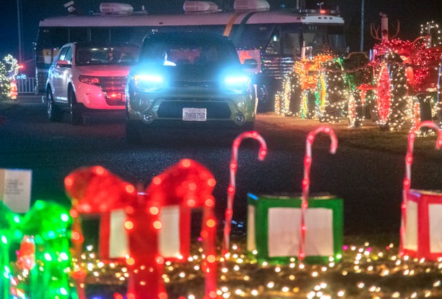 Lodi Christmas Parade 2021 Lodi S Annual Parade Of Lights Moves To Drive Thru Event Due To Covid 19