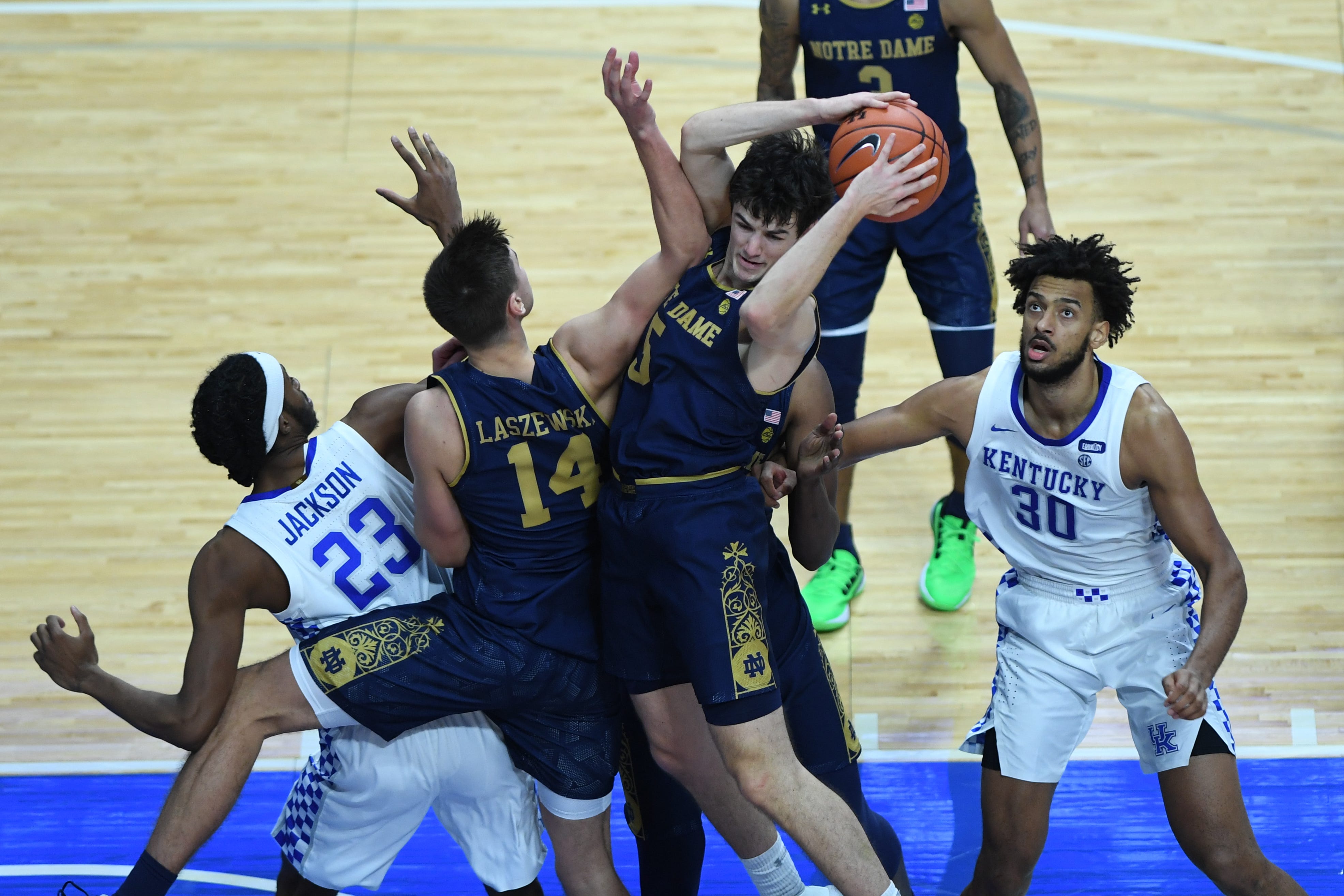 Notre Dame basketball win vs. Kentucky at Rupp Arena one for history book