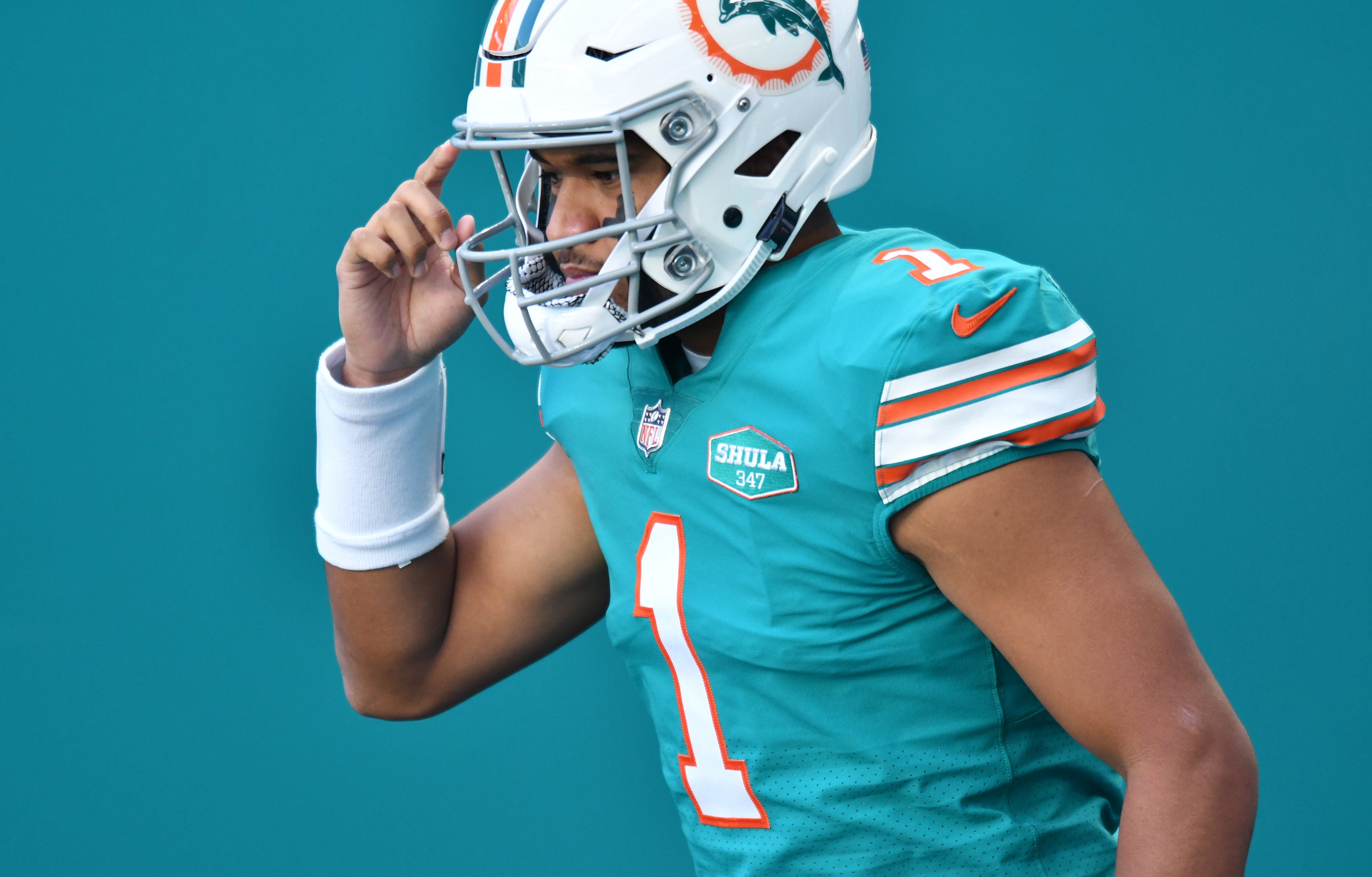 Schad: Tua Tagovailoa, Dolphins need more weapons to take next step