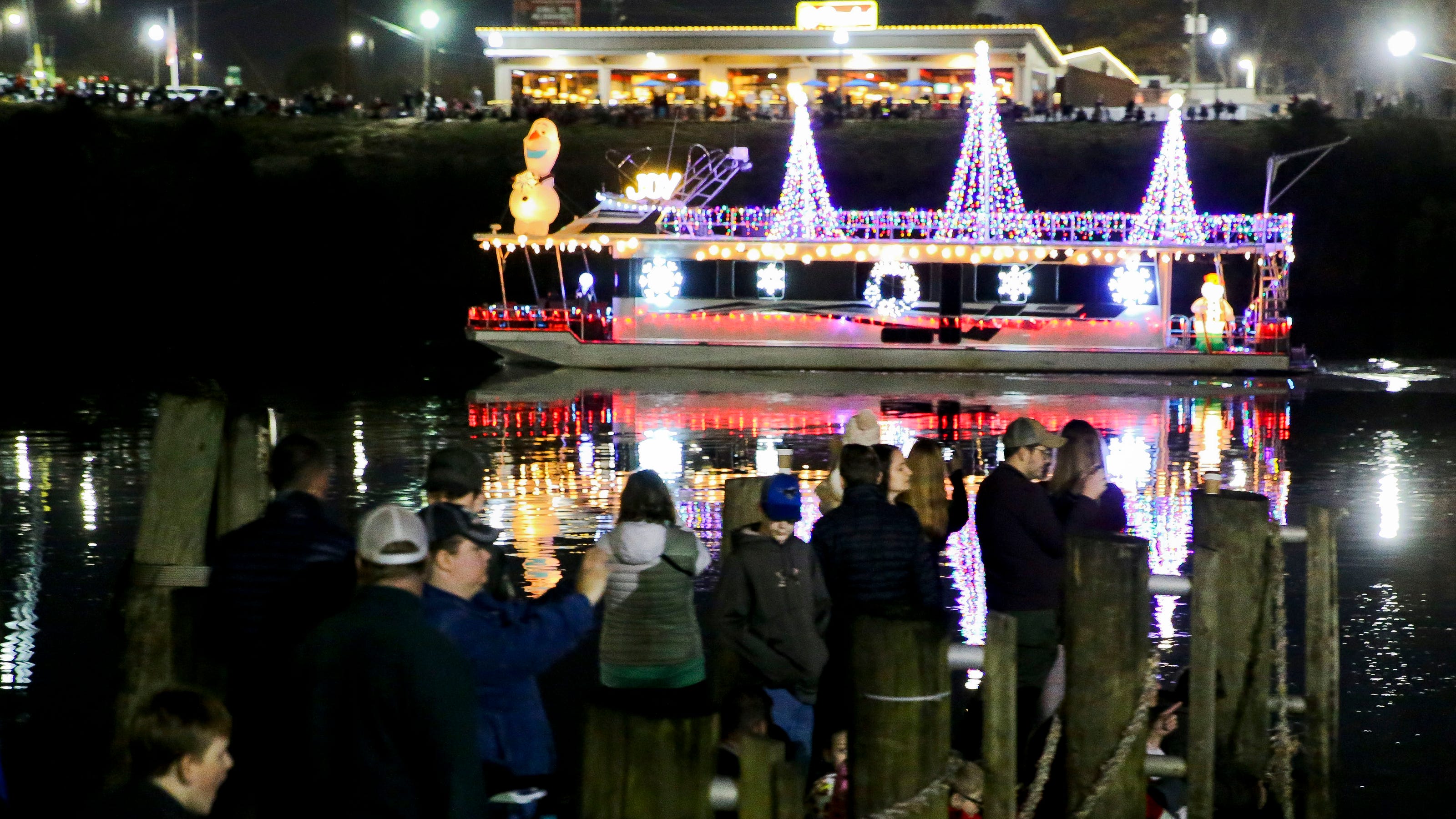 Christmas In July Boat Parade Riverworks Buffalo Ny 2021