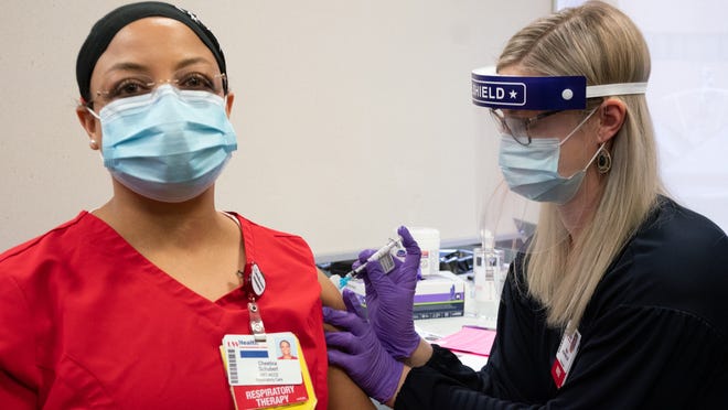 UW Health will start with medical staff UW Health will start with medical staff