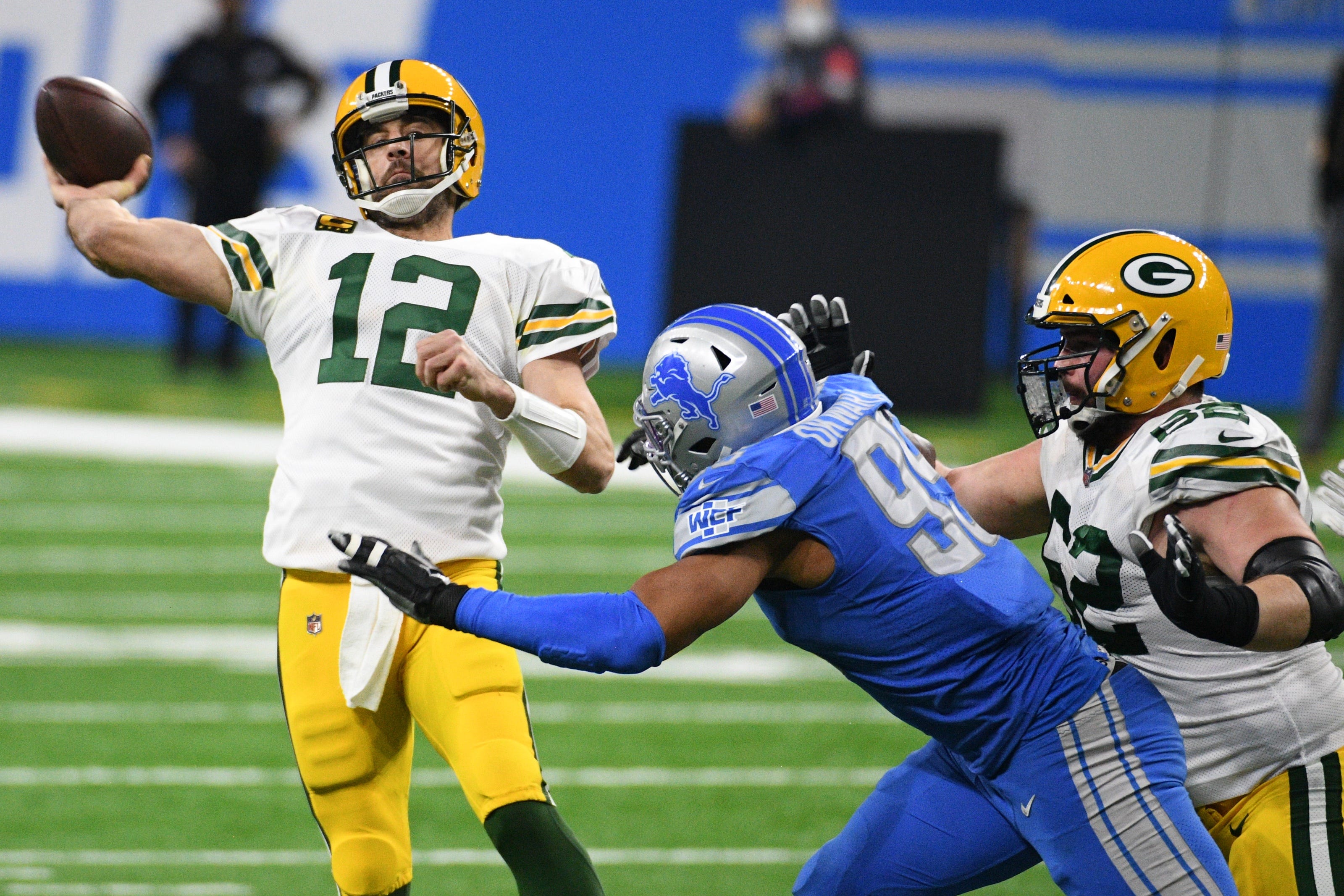 Green Bay Packers must keep leaning on offense to find ways to win