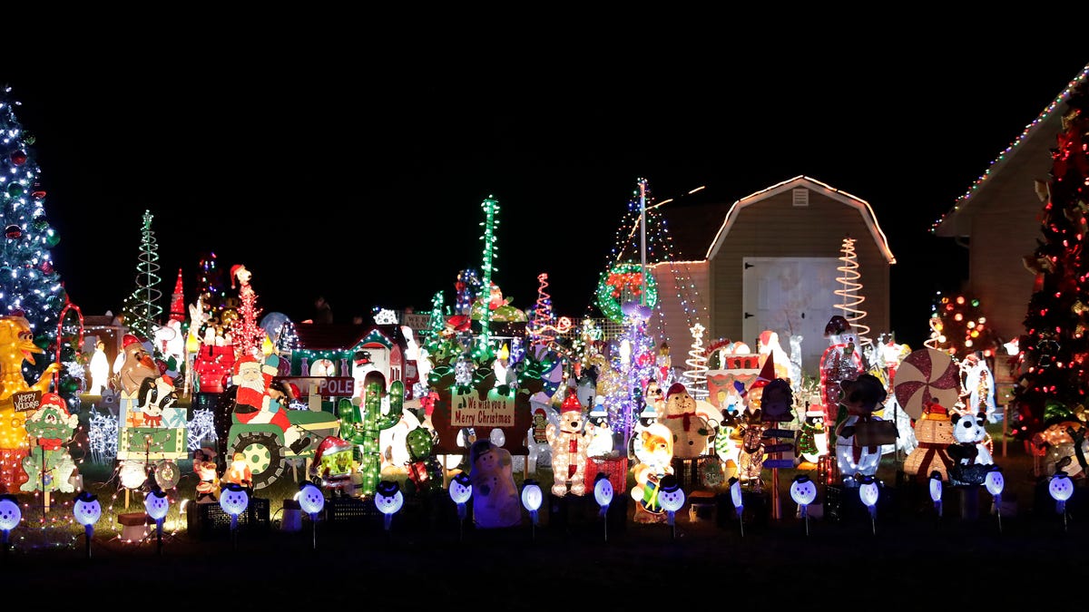 Christmas decorations throughout Green Bay area