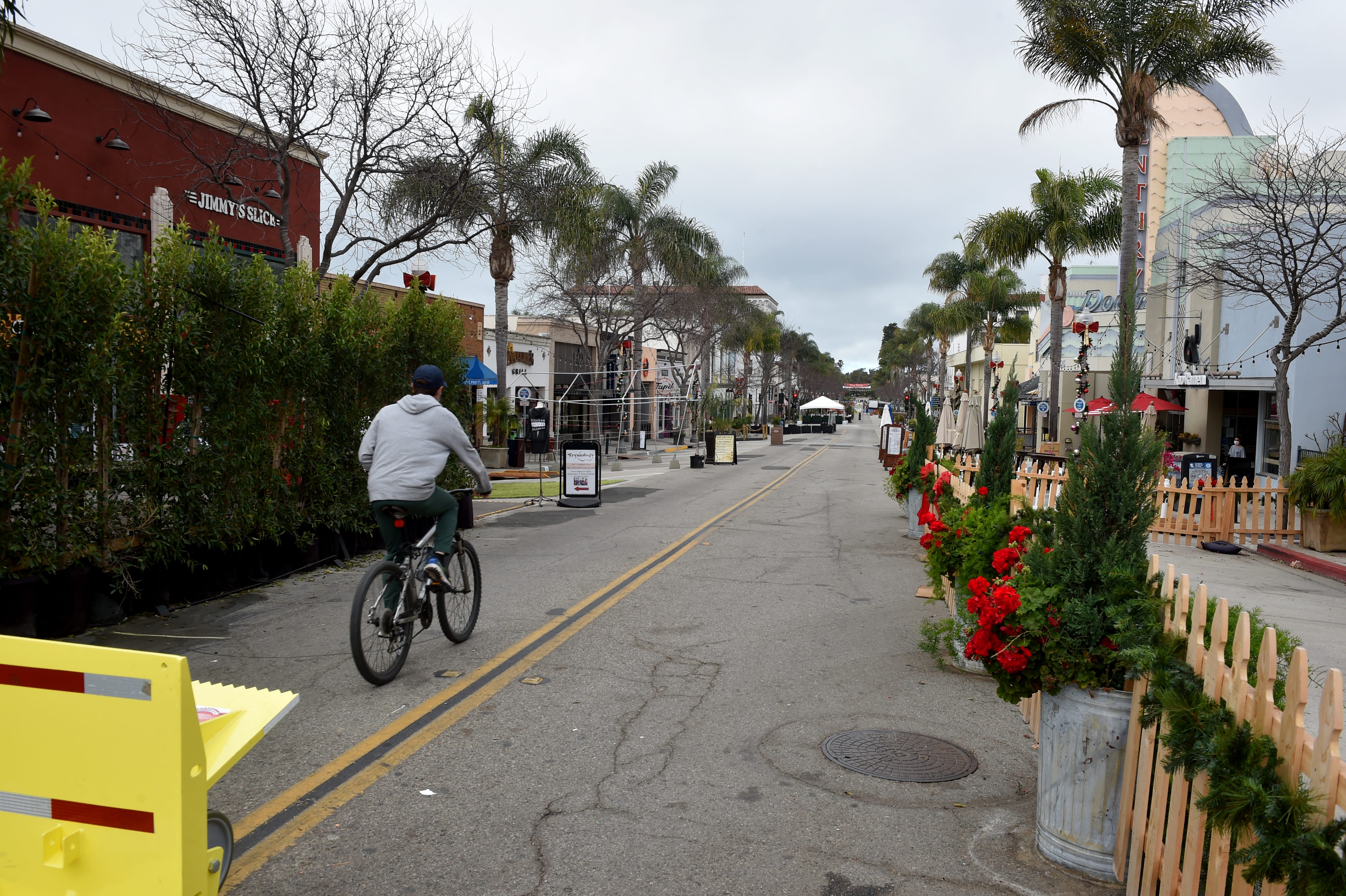 Ventura County COVID-19 stay-at-house get protests get viral drive