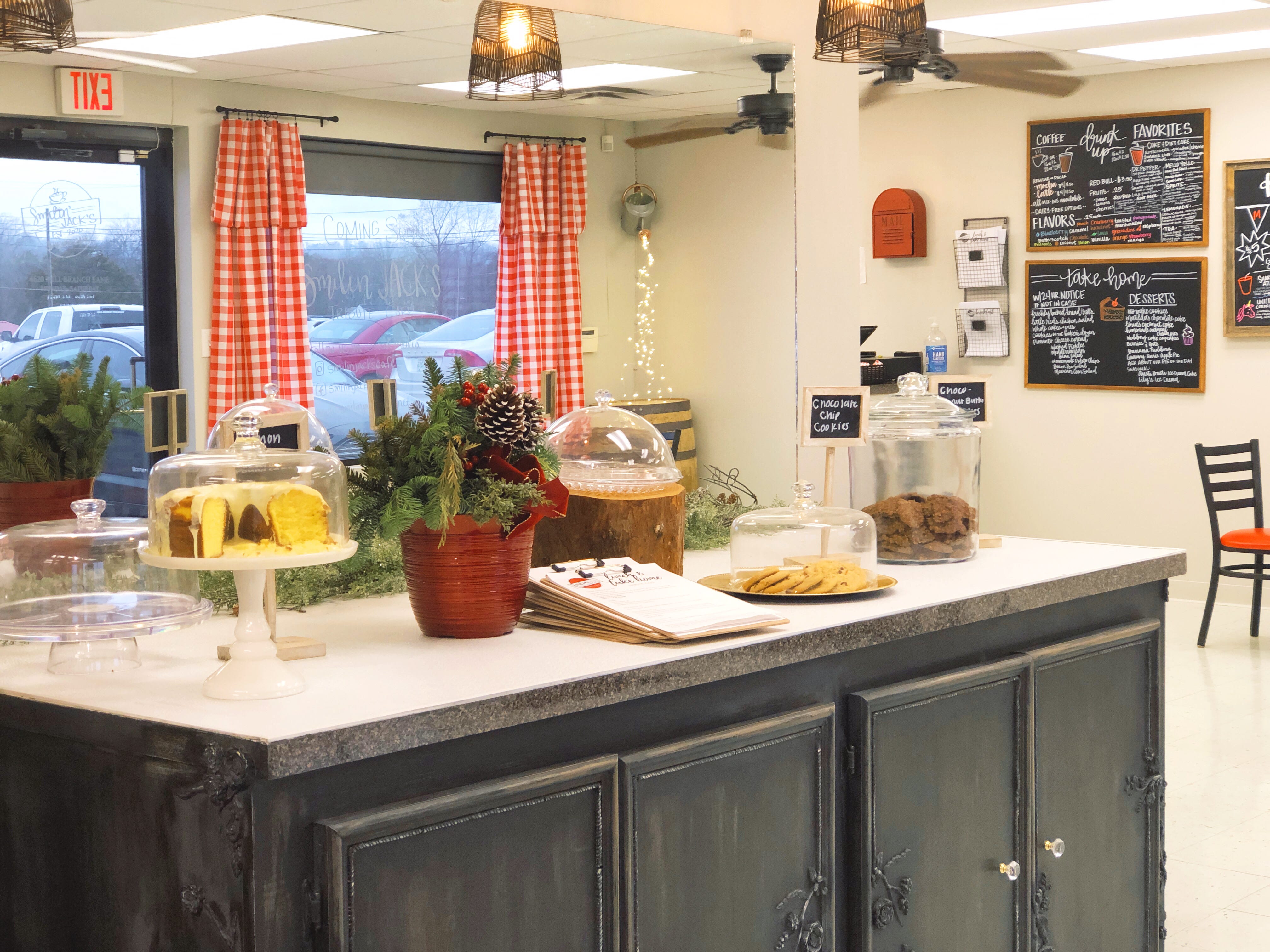 Smilin' Jack's Café Home cooking restaurant opens in Knoxville