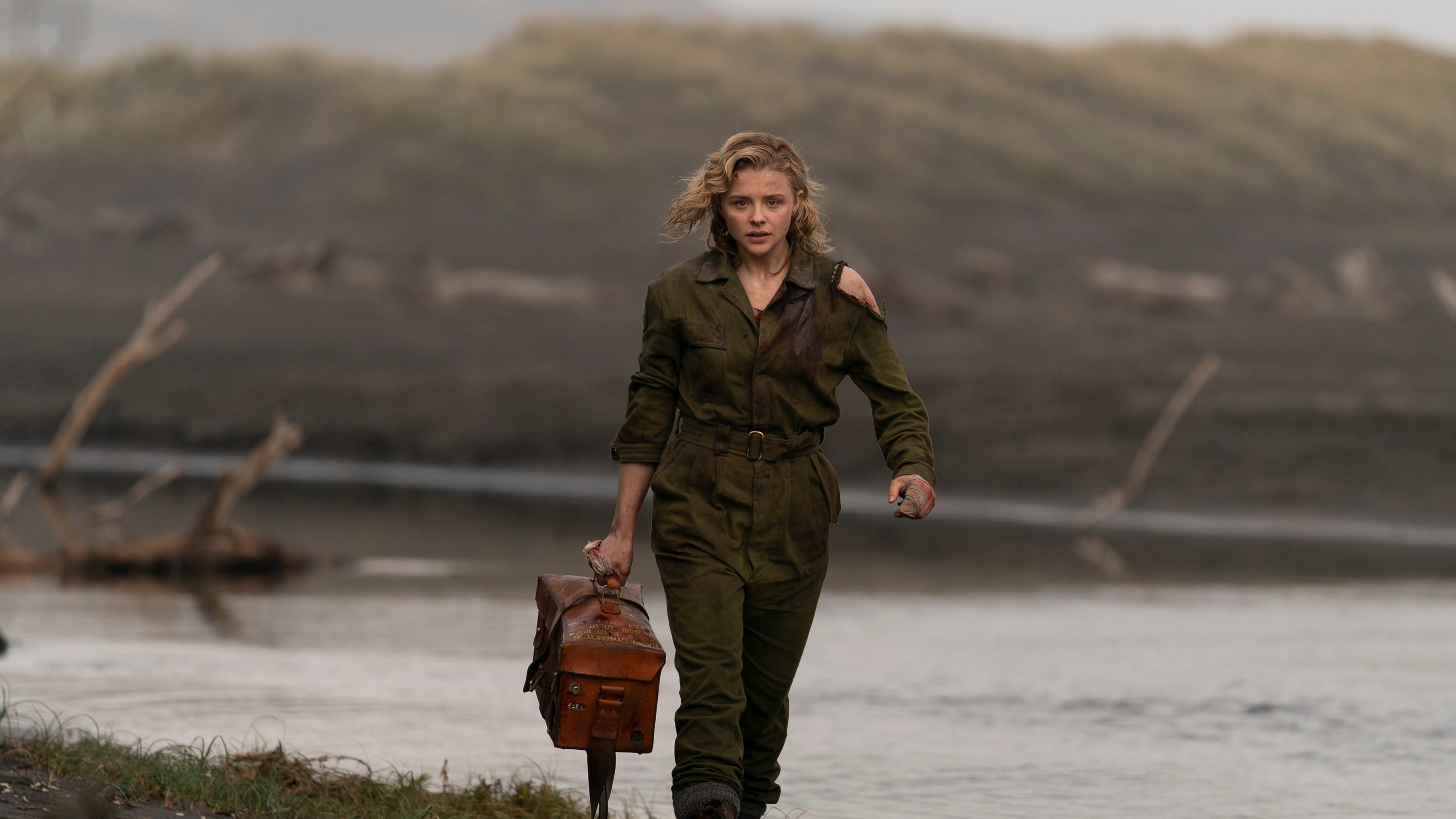 Chloë Grace Moretz almost saves the unhinged 'Shadow in the Cloud'