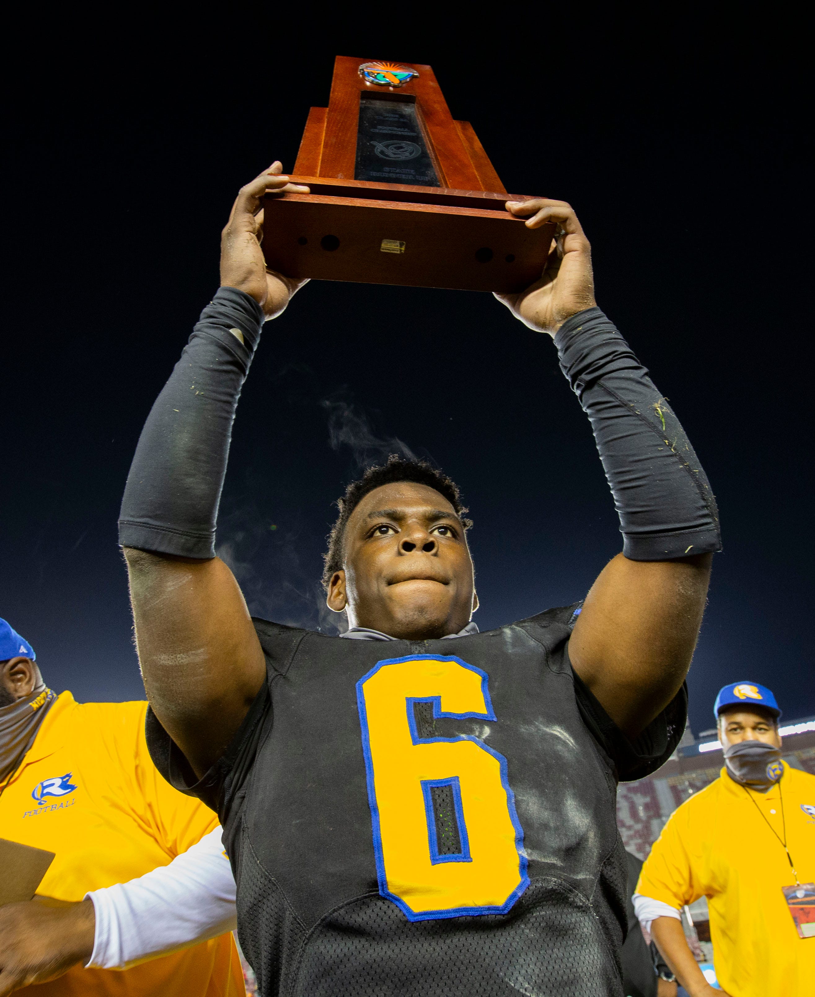 Rickards' Lewis headlines AllBig Bend football team