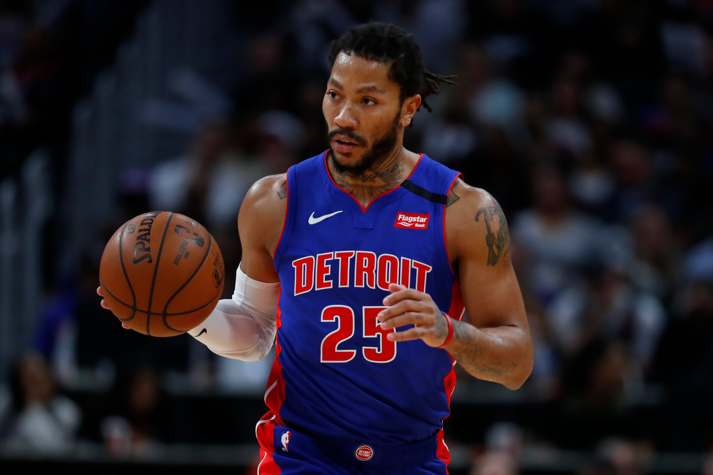 detroit pistons derrick rose