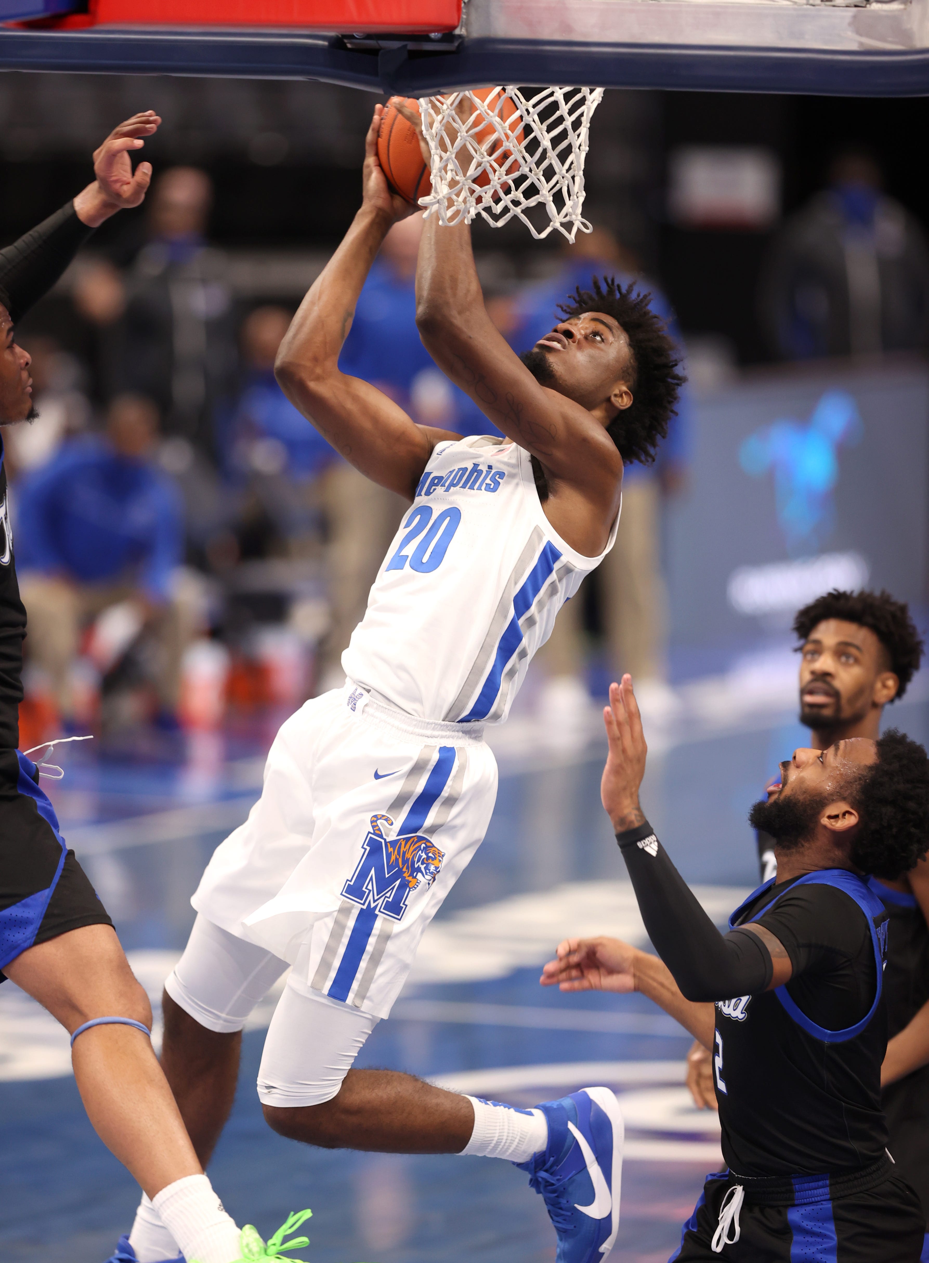 Memphis basketball's Ahmad Rand enters transfer portal