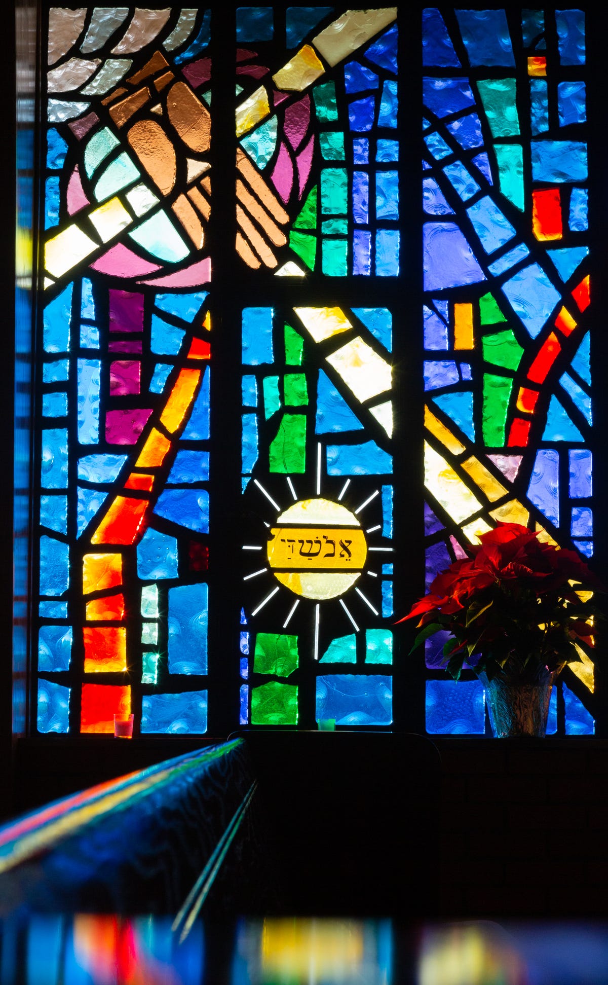 Maker Of Heaven And Earth Faith Lutheran Church S Stained Glass Windows Reflect Apostles Creed Maker Of Heaven And Earth Faith Lutheran Church S Stained Glass Windows Reflect Apostles Creed