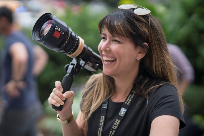 Patty Jenkins di lokasi syuting "Wonder Woman 1984."