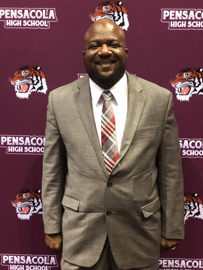 Pensacola Tigers football: Cedric Smith completes first coaching staff