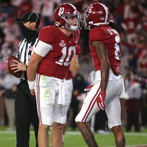 Alabama quarterback Mac Jones and wide receiver De