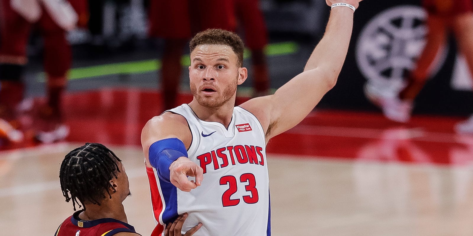 Why Blake Griffin Derrick Rose Are Missing Monday S Game For Pistons