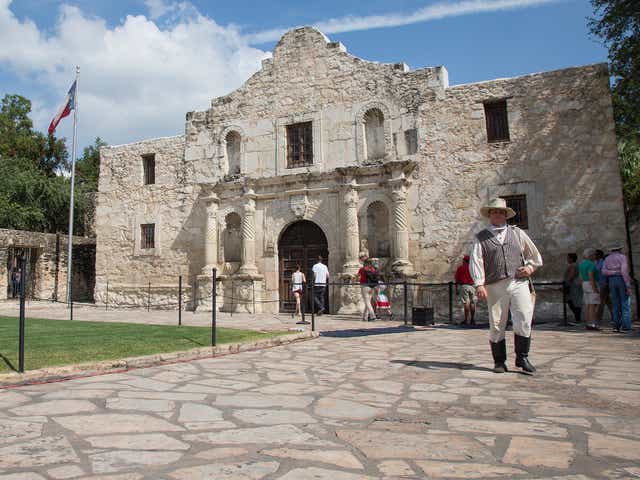 Does Alamo Sell Their Cars / Don T Mess With The Alamo Texas Plans To